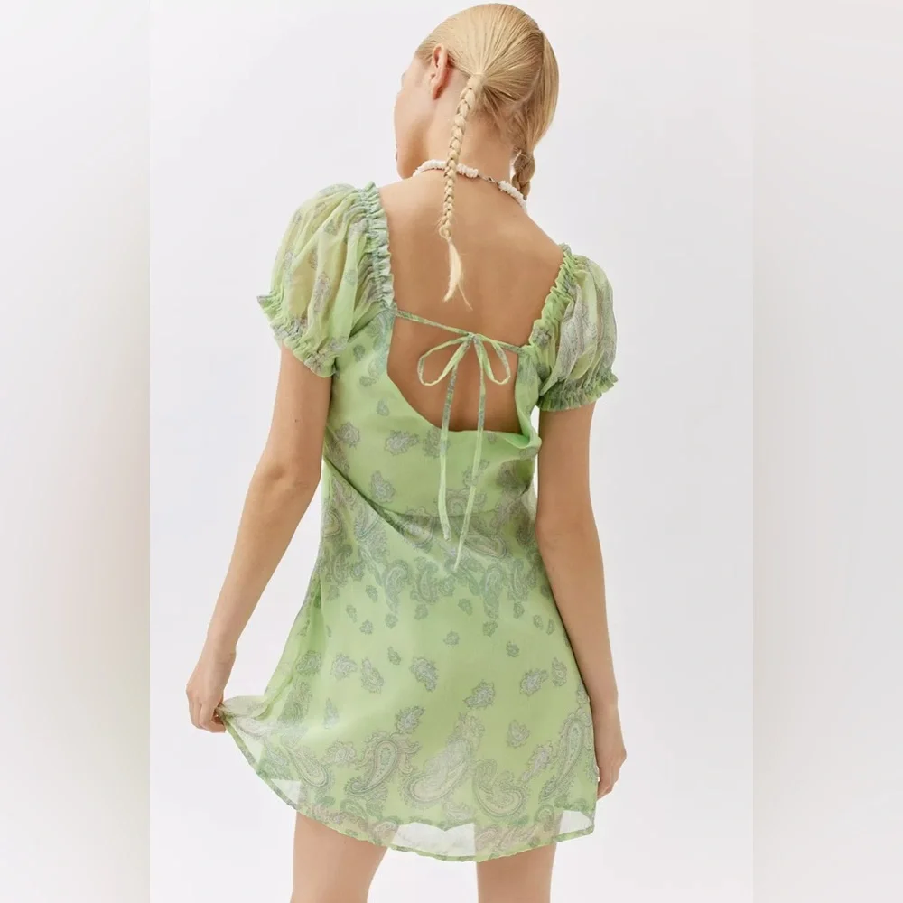 Urban Outfitters Becca Printed Puff Sleeve Mini Dress - Picture 2 of 11
